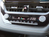 オートエアコンで車内はいつでも快適です♪
