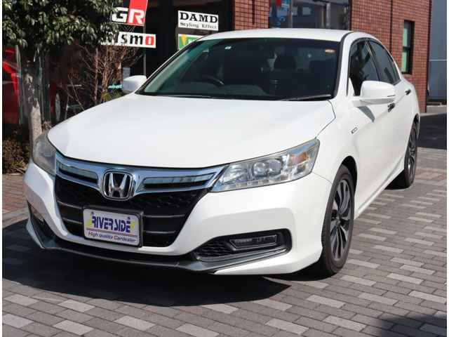 アコードハイブリッド2.0 LX