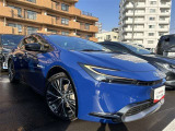 LEDヘッドライトです。デザイン性がよくとても明るいので、夜間の走行や悪天候でも安心です。しかも長寿命!