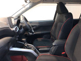 清潔で広々した座席です!是非、現車を見て体感してみてください。