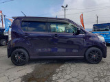2WD!ターボ!ディスプレイオーディオ!パドルシフト!オートAC!スマートキー!プッシュスタート!助手席下に収納BOX!HID!ウィンカードアミラー!社外15インチアルミ!