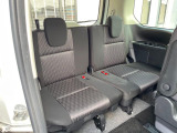 3列目シートはもちろん状態良好☆大人でもゆったりと座って頂けますので、大人数でのお出かけもラクラクです♪ご家族で、気の知れた仲間で、ドライブに行くのが楽しみですね♪