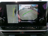 アラウンドビュ-モニタ-はクルマの真上から見ているかのような映像によって、周囲の状況を知ることで、駐車を容易に行うための支援技術です。