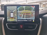 パノラミックビューモニター 車両上空より写したような画像をモニターに表示☆車庫入れや、幅寄せなどに大変便利な機能です♪