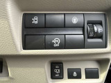 【運転席操作部】運転に役立つ機能ばかり!快適なドライブにしてくれること間違いなし!!