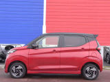 お出かけが、もっと楽しくなる軽。新しい日産デイス(*^^)v クルマが360&deg;周囲を見守ってくれるから、安心しておでかけできます。ボディカラーは上品で美しいスパークリングレッド/ブラック2トーンです。