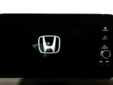 Honda CONEECT対応で、更に便利が広がったナビディスプレーです♪もちろんFM/AMラジオもお聞きいただけますよ♪