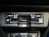 高速道路を賢く使うETC2.0装備です。高速道路とクルマが情報を連携して渋滞の迂回ルートや災害時の適切な誘導をしてくれたりします。