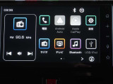 ディスプレイオーディオを装備。スマートフォンとクルマを繋ぐことで、これまでのナビに加えて色々なサービスが楽しめます。