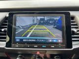 バックでの駐車が苦手な方や運転にあまり自信のない方でも後方の視界をしっかりサポート。安心して車庫入れが出来るバックカメラを装備しています!