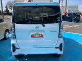 安全・安心な走行のために、納車前にダイハツのクルマを知り尽くしたエキスパートが基本性能に関わる機能や状態を徹底的に点検。消耗部品の交換など法定12ヶ月点検相当の点検・整備を実施しております
