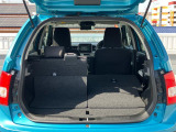 リヤシートも全車消毒済み。シートを倒すとゆったりとした室内空間に★レジャーにショッピングに大活躍!シートは左右別々に動くのでアレンジいろいろ!