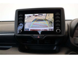 ■バックカメラ■ モニターを見ながら車庫入れやバック運転ができるので、車庫入れが苦手な方や大きな車を運転する際にも安心!現在のバックカメラは小型になってあまり目立ちません。視野も広く、オススメです!