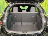 普段のお買い物や通勤、送迎等に十分な荷室スペースを確保しております。セカンドシートを倒すと、大きな荷物の積載も可能です♪