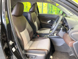 運転席シート廻りは使用感も少なく、良好な状態となっています。前オーナー様が丁寧に使っていたことがよくわかりますね。
