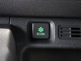 ECONスイッチの効果とあなたの運転で、クルマと力をあわせ「燃費向上=ガソリン代の節約=CO2 削減」のチャレンジをお楽しみください。