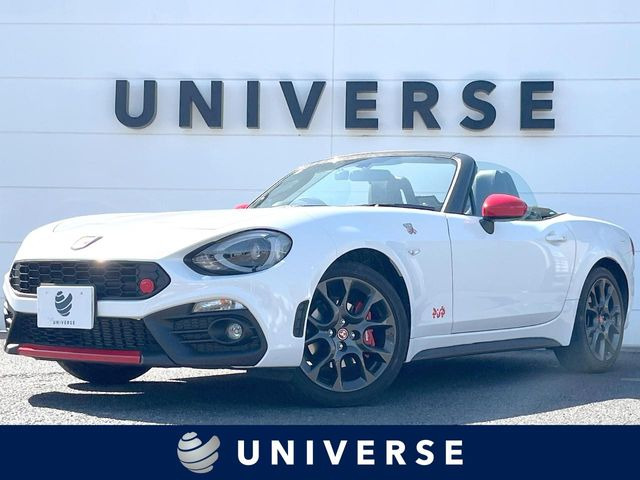 アバルト124スパイダー1.4