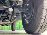 お車を安心してお乗りいただく為には、足回りの定期点検が欠かせません。サービスサポート(有償保証)では無料点検もご提供しており、安心のカーライフをお過ごしいただけるサポート体制が整っています。