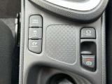 電動パーキングブレーキを搭載。スイッチ操作でパーキングブレーキを作動・解除することが可能ですので、操作の力が不要ですよ♪
