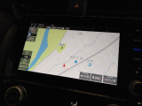 純正ナビが搭載されています。初めての道も安心ですね。Bluetooth接続可能!