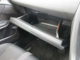 収納スペースもたくさんあるので車内の整理整頓もバッチリです!!