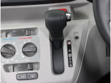 認定U-Carは修復歴無 第三者評価 4点以上 走行距離8万キロ未満 使用月数 84か月未満のお車です。