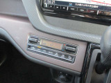 オートエアコンです。簡単な操作で室内を快適な温度になりますので夏場や冬場でも快適なドライブが楽しめます。