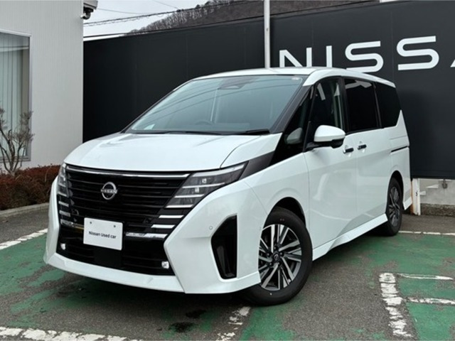 セレナ 1.4 e-POWER ルキシオン 