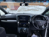 シンプルで安心感、安定感のある車になっております。