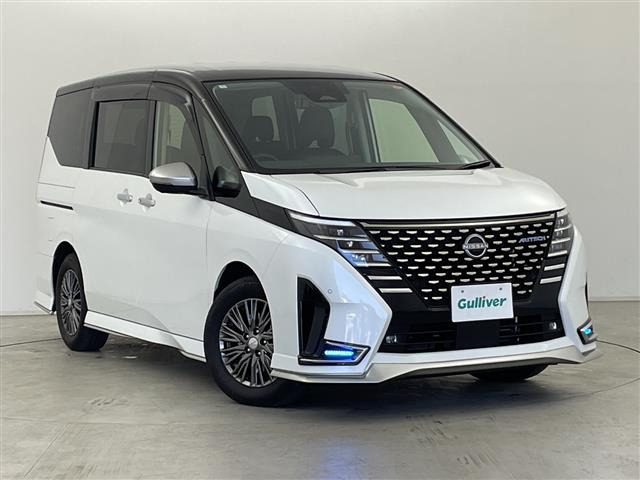 セレナ1.4 e-POWER AUTECH本革シート ワンオーナー