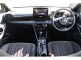 ヤリス 1.5 ハイブリッド G E-Four 4WD 