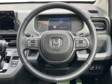 【純正革巻きステアリング】上質な革を使用することで、手にしっかり馴染みとても運転しやすいハンドルです♪