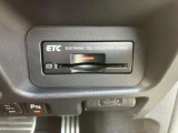 ETC付いております。遠方のお出かけもETCでスムーズ。ビルトインなので見た目もスッキリです