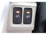 運転席/助手席シートヒーター付です。