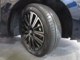 185/55R16インチ純正アルミホイール。