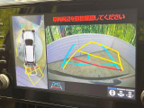 【パノラミックビューモニター】専用のカメラにより、上から見下ろしたような視点で360度クルマの周囲を確認することができます☆死角部分も確認しやすく、狭い場所での切り返しや駐車もスムーズに行えます。