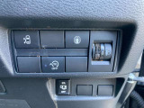 運転席右側に各種スイッチがあります!