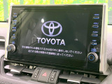 【9インチ ディスプレイオーディオ】大画面ディスプレイへお持ちのスマートフォンと連携して、ナビやbluetoothでの音楽再生が可能です♪デザインはもちろん操作性も良好!