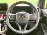 ステアリングも使用感が少なく、きれいな状態となっております♪