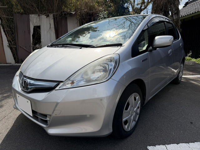 フィットハイブリッド  