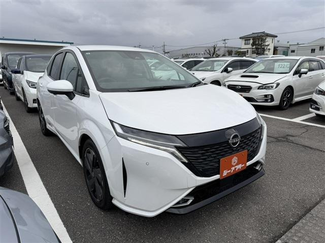 ノートオーラ 1.2 G FOUR レザーエディション 4WD 禁煙車 純正9インチナビ BOGSEサウ...