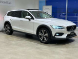 V60クロスカントリー アルティメット B5 AWD 4WD 