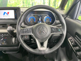 【純正革巻きステアリング】上質な革を使用することで、手にしっかり馴染みとても運転しやすいハンドルです♪
