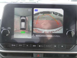 【アラウンドビューモニター】専用のカメラにより、上から見下ろしたような視点で360度クルマの周囲を確認することができます☆死角部分も確認しやすく、切り返しや駐車も安心して行えます。
