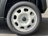 純正ホイールを装着しております。車両に関してのご質問は、スタッフまでお気軽にお問合せ下さい!TEL:0439-88-6662