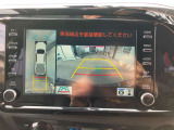 【アラウンドビューモニター】ー空から見下ろしているかのような映像で駐車をアシスト!これでバック駐車も安心ですね♪♪