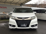 お客様に安全で快適なカーライフをお送りいただくために、中古車にも高いレベルの品質基準を設け、その基準に従って、全ての中古車について納車前整備を実施しています。