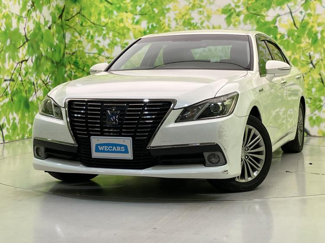 クラウン ハイブリッド 2.5 ロイヤルサルーン ブラックスタイル 