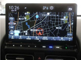 11.4インチHondaCONNECTナビ(LXM-247VFLi)&バックカメラが装備されているので、普段の使い勝手もロングドライブも快適です。
