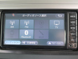 トヨタ純正のSDナビ付きです!Bluetooth対応♪